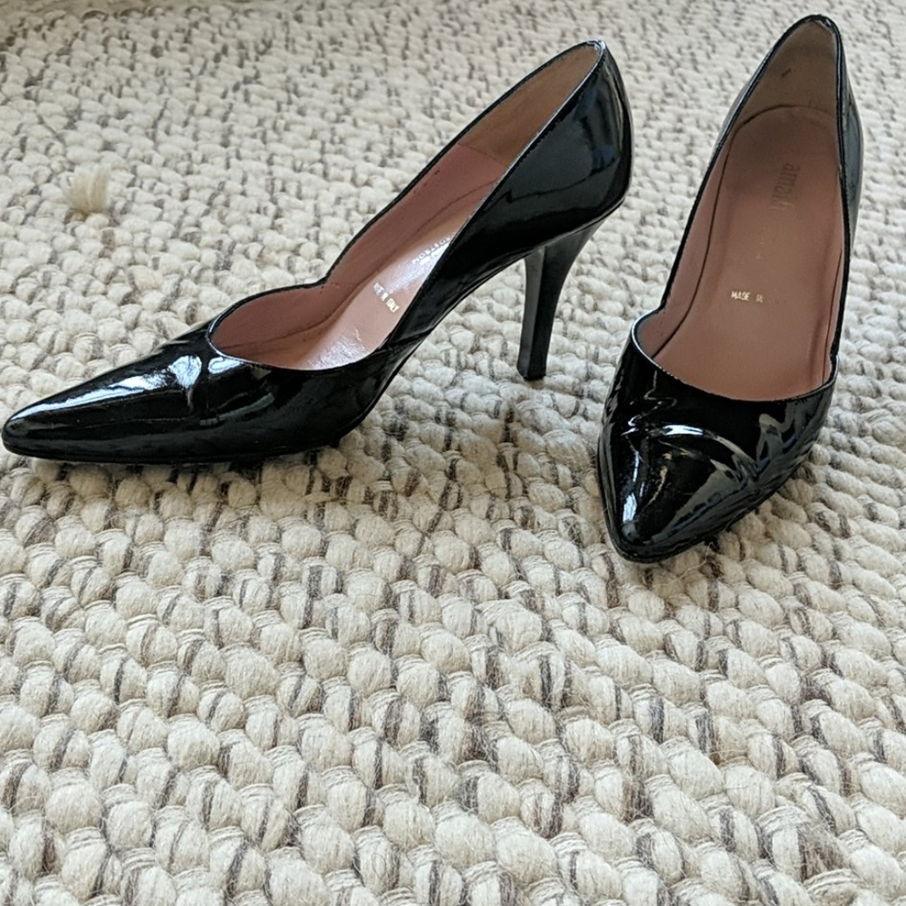 Patent leather pumps